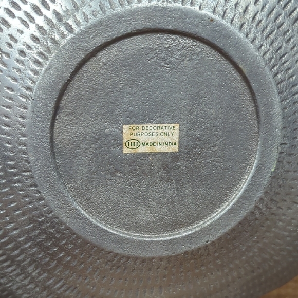 Silver Decorative Plate with Rabbit Design - Picture 3 of 3